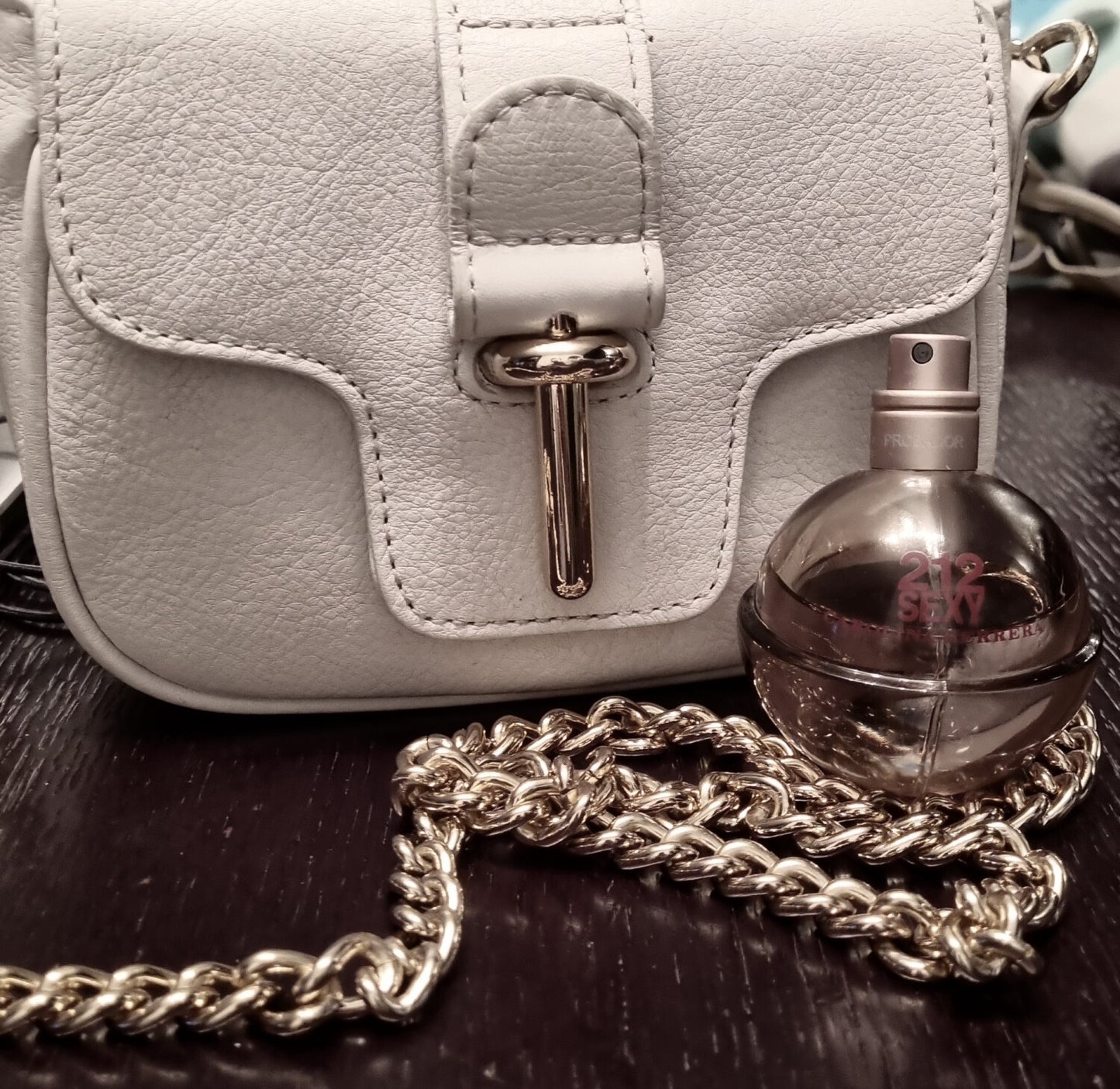 212 Sexy Carolina Herrera
